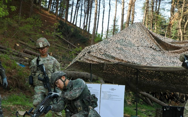 U.S., ROK Soldiers Conduct E3B On the DMZ Day Two