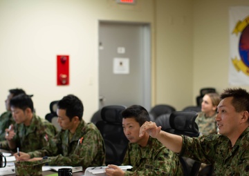 MWSS-172 discusses engineering capabilities with JGSDF 15th Brigade