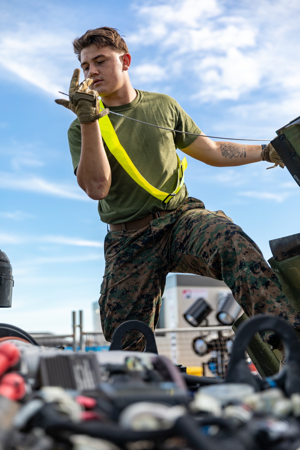 MRF-D 24.3 Marines receive tactical vehicles, equipment at Port Darwin