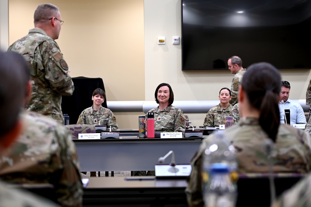 AFDW hosts inaugural class of SELs during Squadron Leadership Course