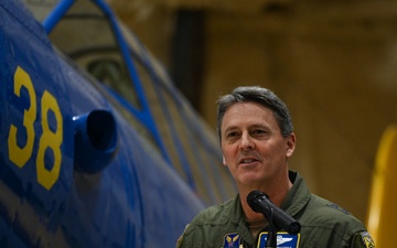 Eighth Air Force commander visits Raider country