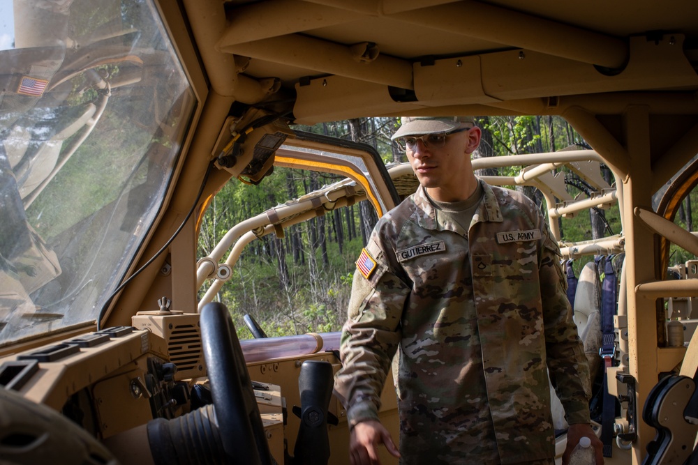 NASCAR drivers experience a day in the life of a special forces soldier