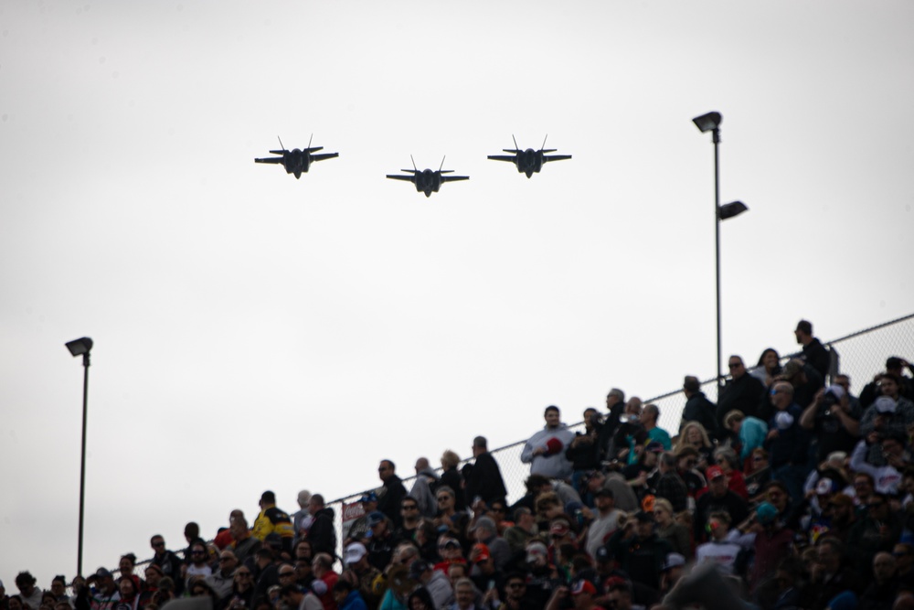 Chief of the National Guard Bureau swears in new recruits at the Talladega Superspeedway