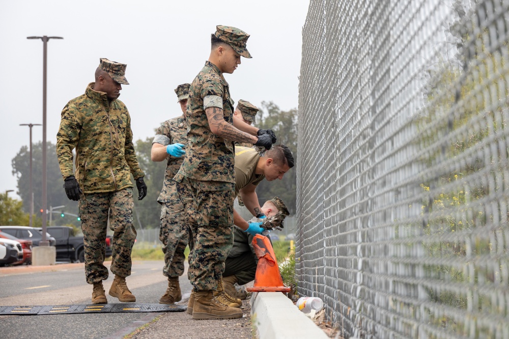 MCAS Marines perform Earth Day clean up