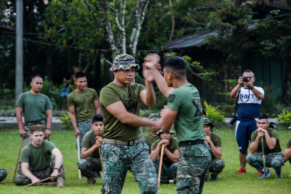 MAREX 24: U.S. Marines, Armed Forces of the Philippines participate in Filipino martial arts training