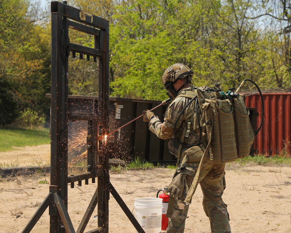 Best Sapper Competition Breacher's Bodega Lane