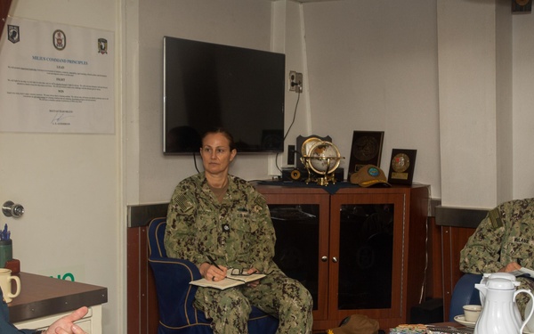 Commander, Naval Surface Force, U.S. Pacific Fleet visits Milius