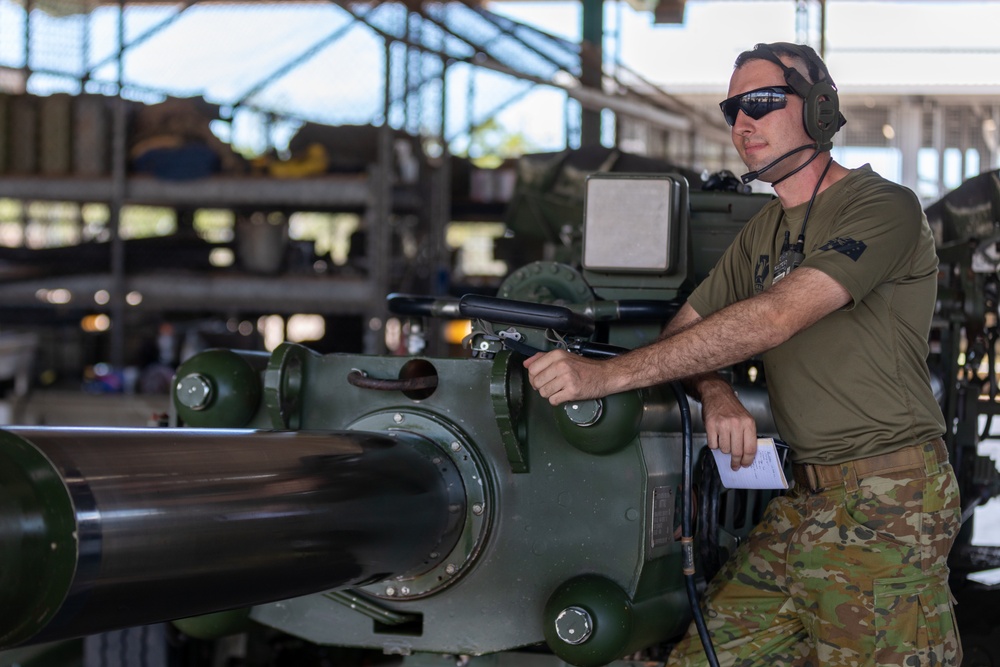 MRF-D 24.3: U.S. Marines, Royal Australian Artillery configure coalition artillery network