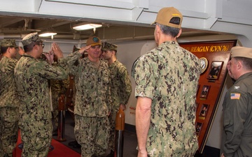 USS Ronald Reagan (CVN 76) hosts Commander, Naval Surface Force, U.S. Pacific Fleet, Vice Admiral Brendan Mclane