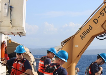 Coast Guard Cutter Dauntless patrols coastal Haiti in support of Operation Vigilant Sentry