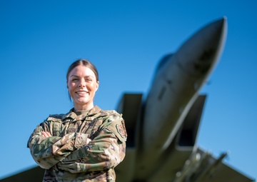 Strength beyond service: Oregon Guardsman wins Washington State bodybuilding competition