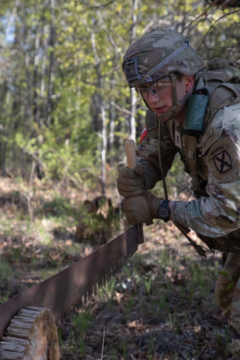 10th Mountain Soldiers take on Sapper Stakes on day three of the 2024 best sapper competition