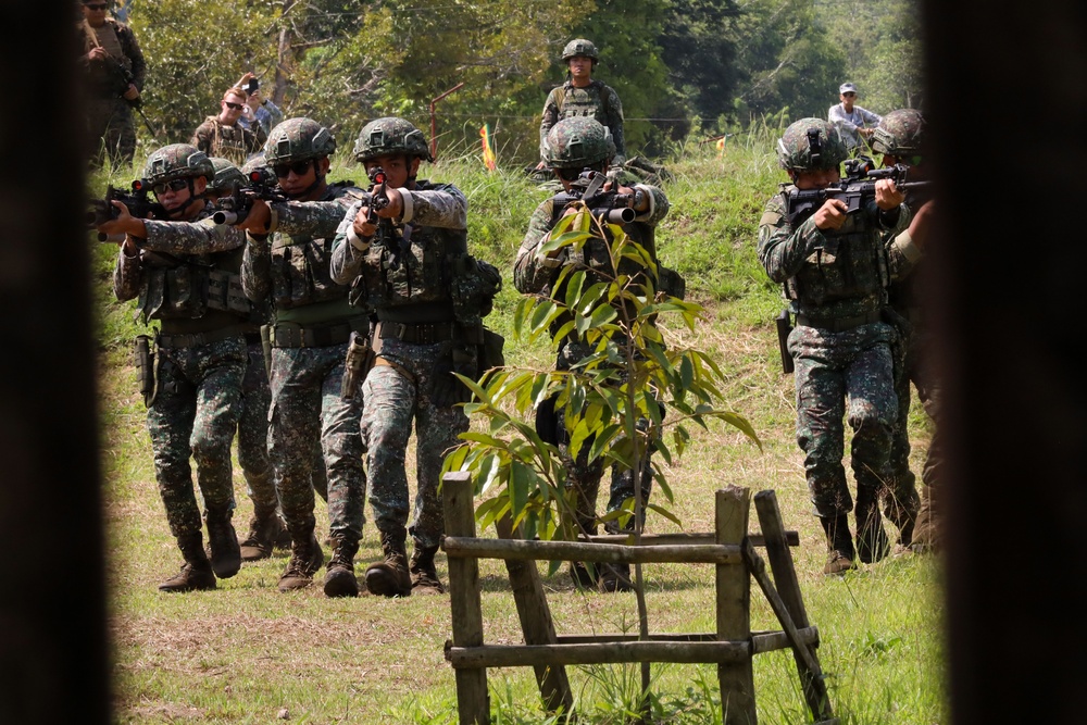 MAREX 24: U.S. Marines, Armed Forces of the Philippines conduct close quarters battle training