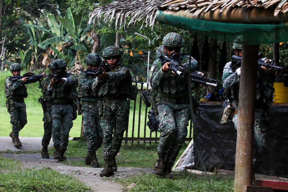 MAREX 24: U.S. Marines, Armed Forces of the Philippines conduct close quarters battle training