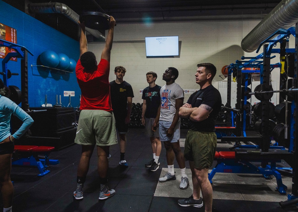 RSS Quad Cities Weight Room Takeover!