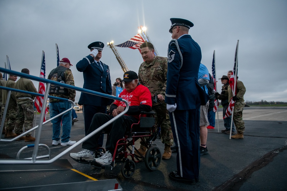 122nd Fighter Wing hosts their first honor flight of 2024