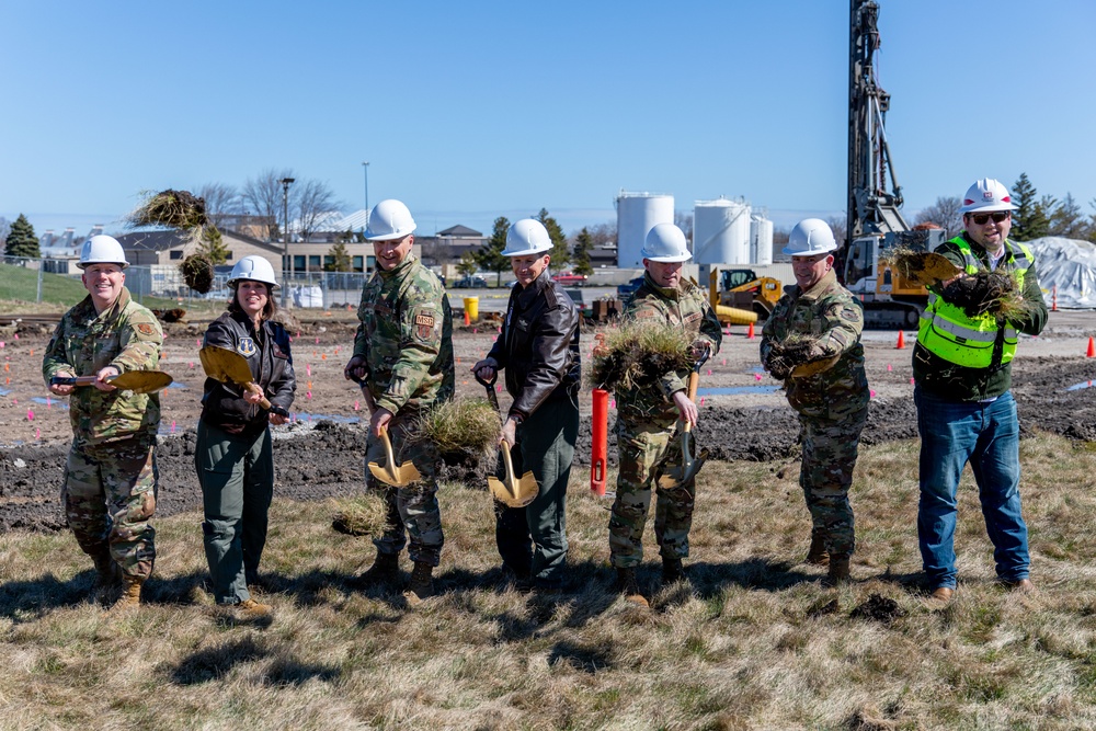 USACE Omaha District, Air Force, Wisconsin celebrate groundbreaking for new fuel facility at General Mitchell Airfield