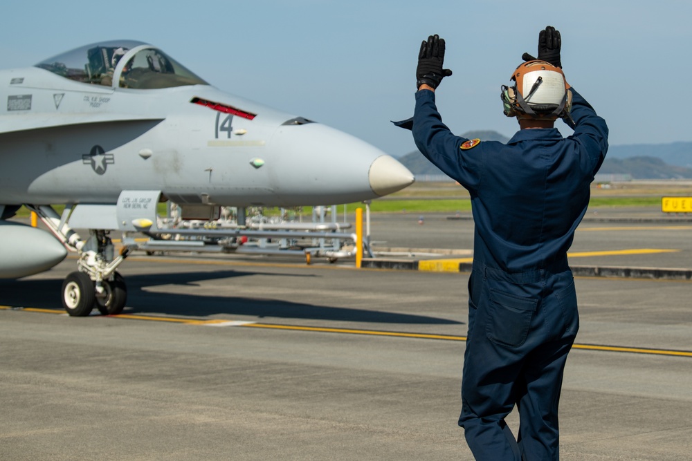 VMFA(AW)-224 conducts Hot Refueling at MCAS Iwakuni