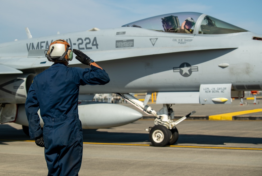 VMFA(AW)-224 conducts Hot Refueling at MCAS Iwakuni