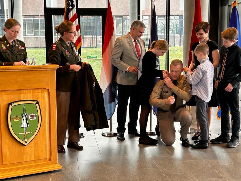 Army Engineer Corps welcomes new colonel
