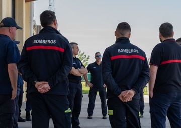 U.S., Spanish fire departments host equipment familiarization training