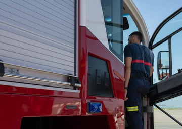 U.S., Spanish fire departments host equipment familiarization training