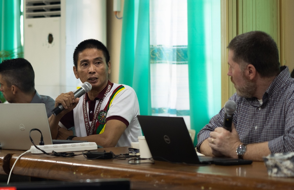 U.S., Philippine representatives  conduct JIIM Batanes TTX