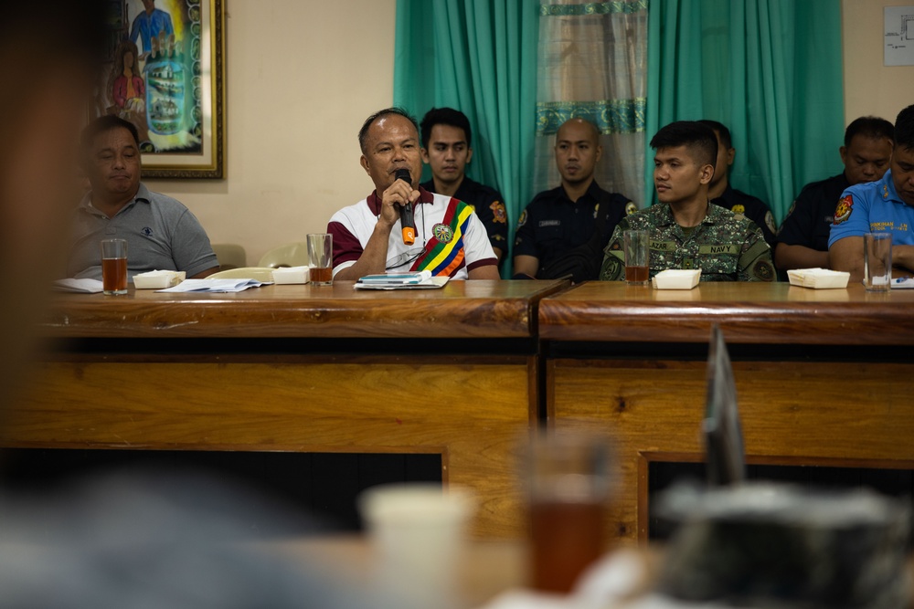 U.S., Philippine representatives  conduct JIIM Batanes TTX