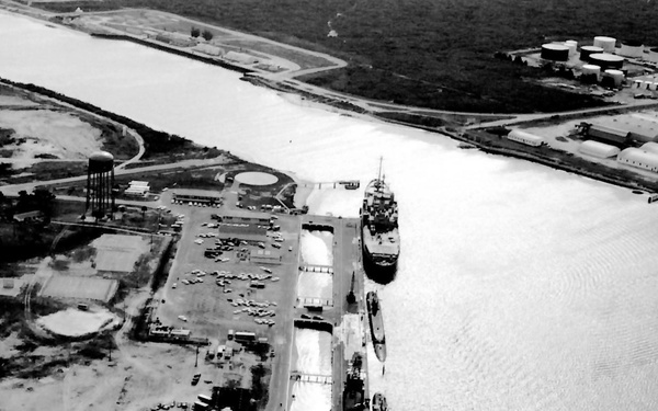Poseidon Wharf 1964