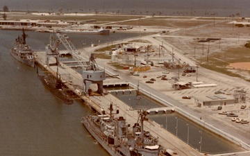 Poseidon Wharf 1970