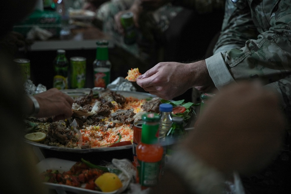 Coalition members, SDF meet with tribal leaders in Deir ez-Zor