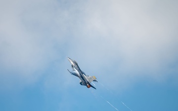 The U.S. Air Force F-16 Viper Demonstration Team performs at Thunder Over Louisville 2024