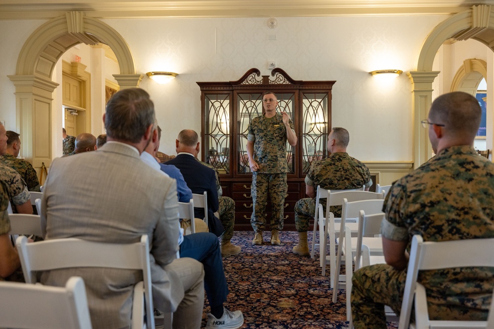 Lt. Gen. Anderson IV speaks to MARFORCOM leadership
