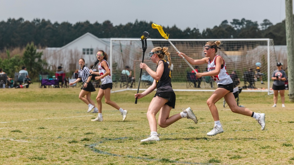 MARINES SHARE PASSION FOR LACROSSE WITH LOCAL TOPSAIL YOUTH