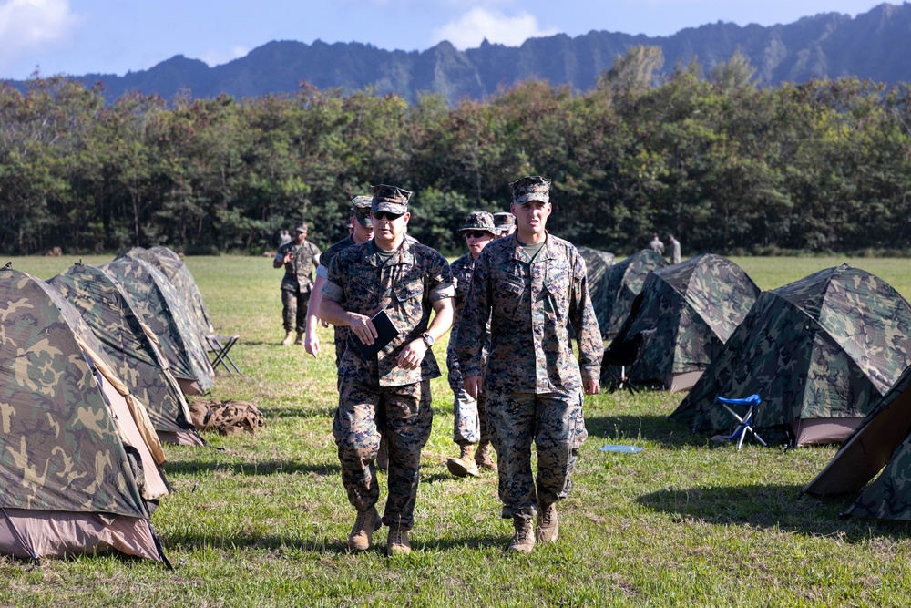 From Briefing Room to Bellows: 3rd MLG Commanding General visits Marines and Sailors during field exercise