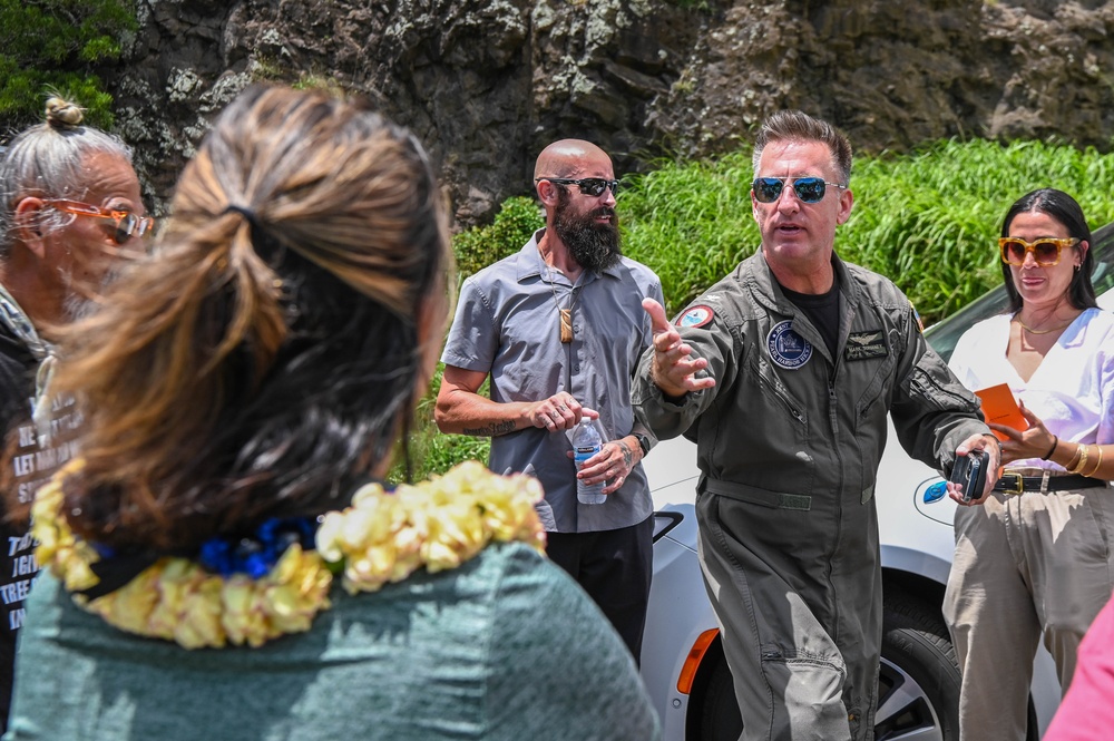 Joint Base Pearl Harbor-Hickam leadership and Waianae Coast community visits Lualualei Naval Annex