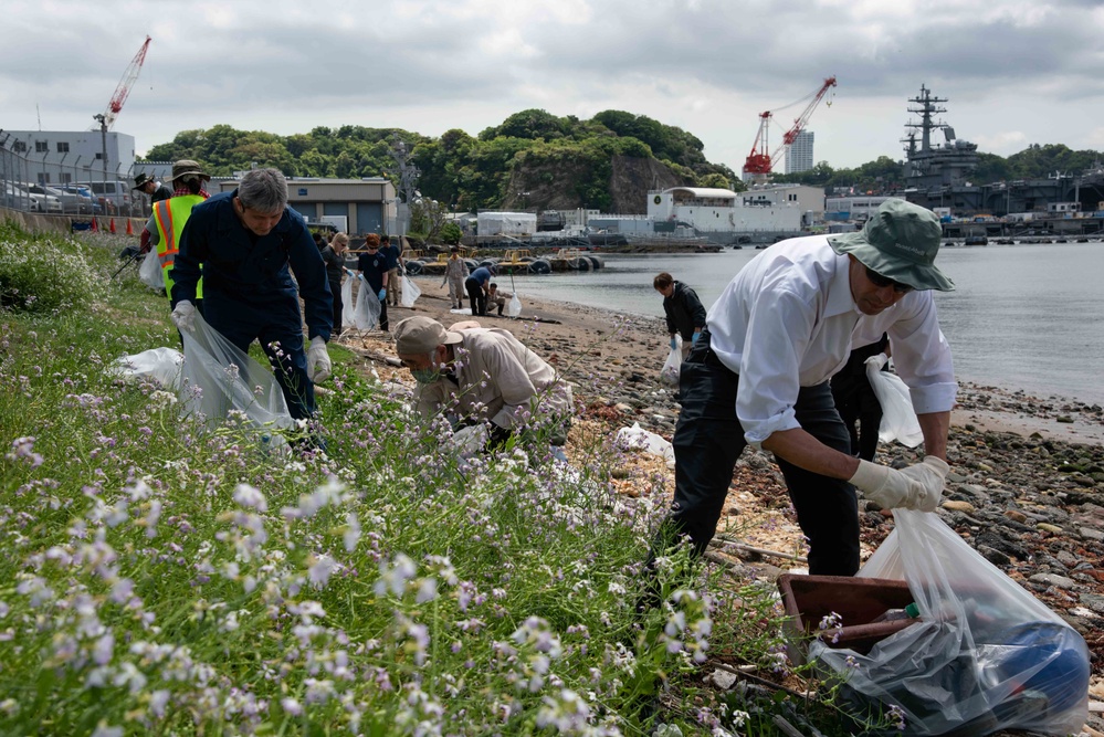 CFAY Earth Day Beach Cleanup