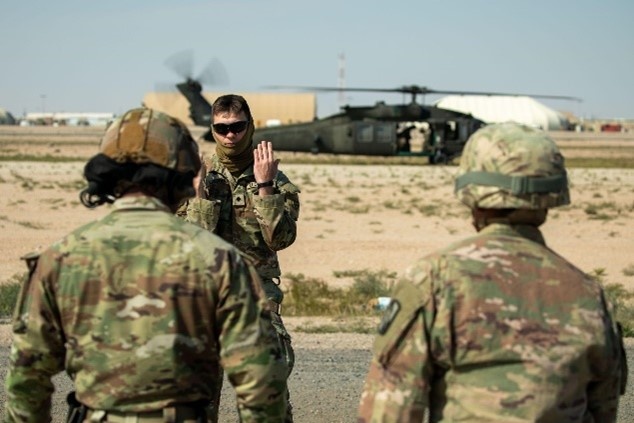 U.S. Army Central Soldiers participate in Rappel Master Course