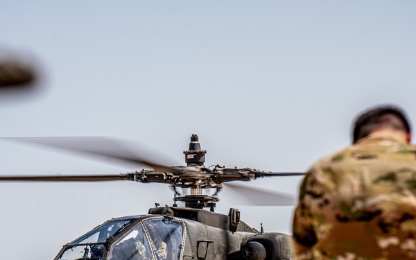 AH-64 Fueling
