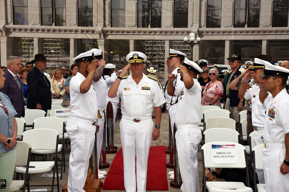 NMFSC Commander speaks at Navy Day at the Alamo