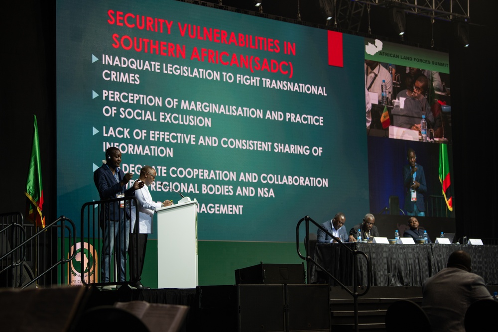African Land Forces Summit hosts plenary session on Best Practices for Regional Security Collaboration