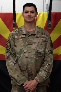 FIT TO FIGHT: AIRCREW FLIGHT EQUIPMENT KEEPS FLIGHTCREW SAFE