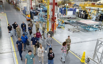 DCMA welcomes Air Force recruits to C-130 production