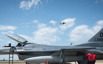 F-16 touches down at Vance