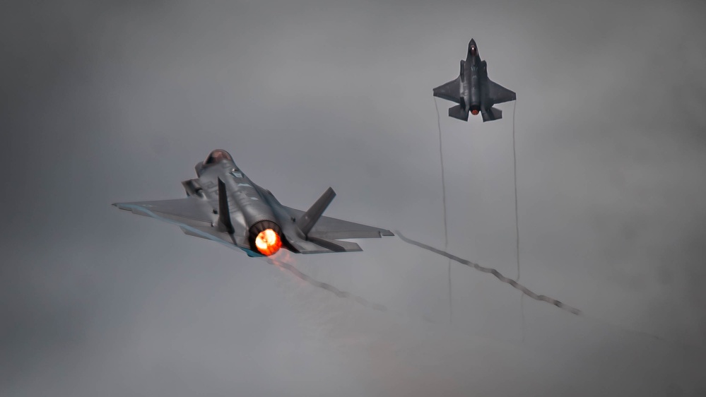 Thunderbolt and Lightning II's Strike Haboob Havoc