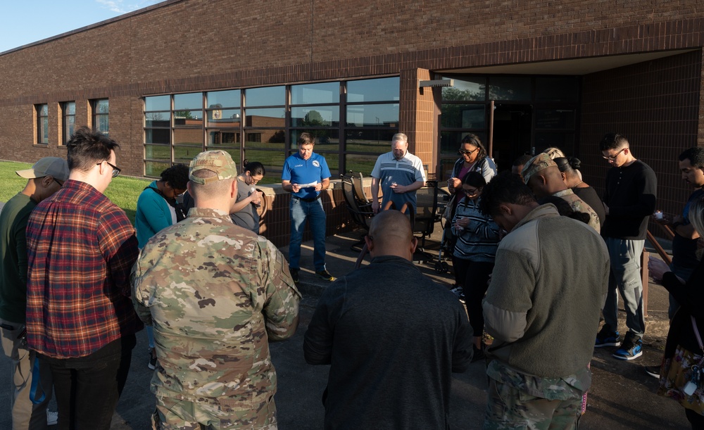 Whiteman holds candlelight vigil for Vanessa Guillen
