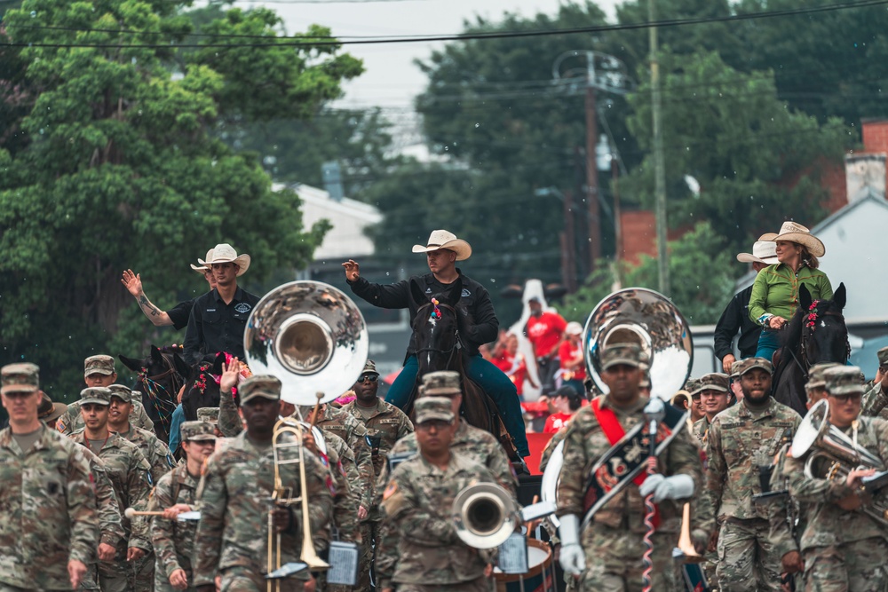 Army North Soldiers march in the Battle of Flowers Parade