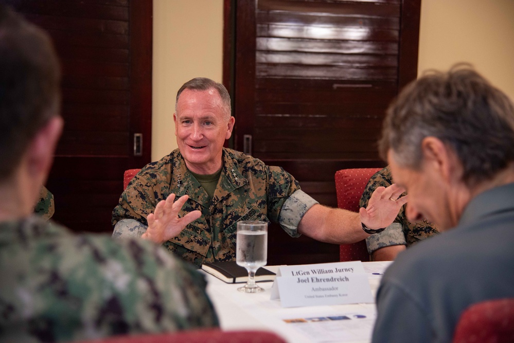 Lt. Gen. Jurney Visits the Republic of Palau