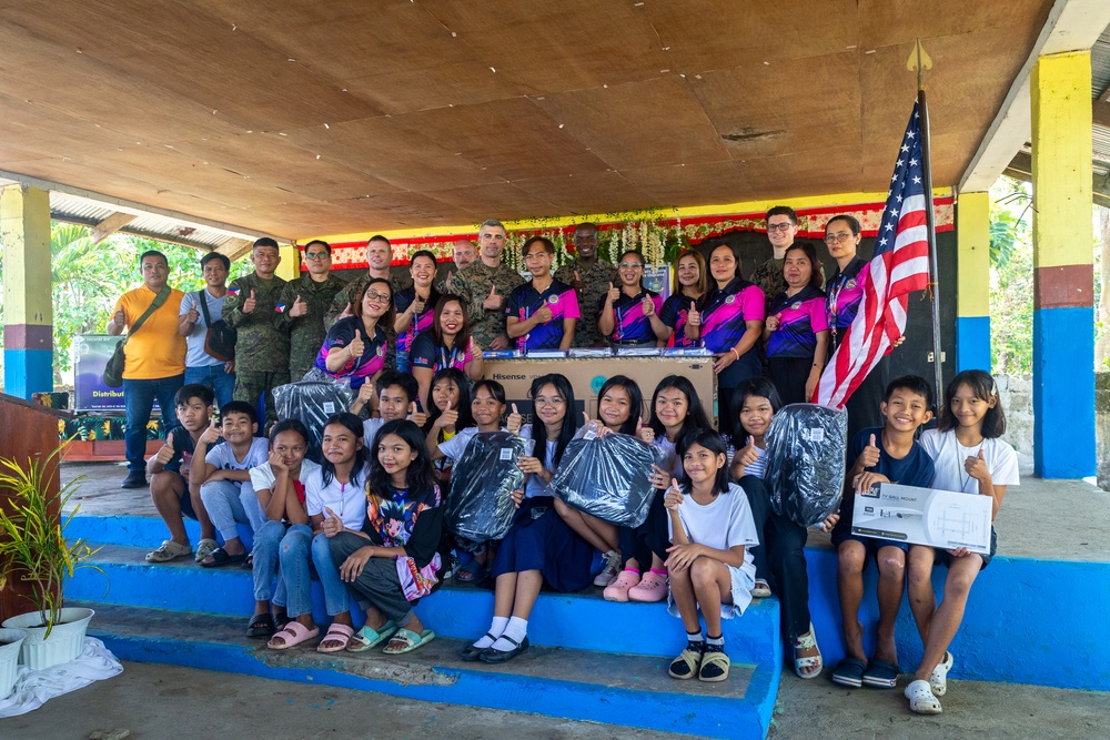 Balikatan 24: Alannay Elementary School Bundle of Joy Delivery