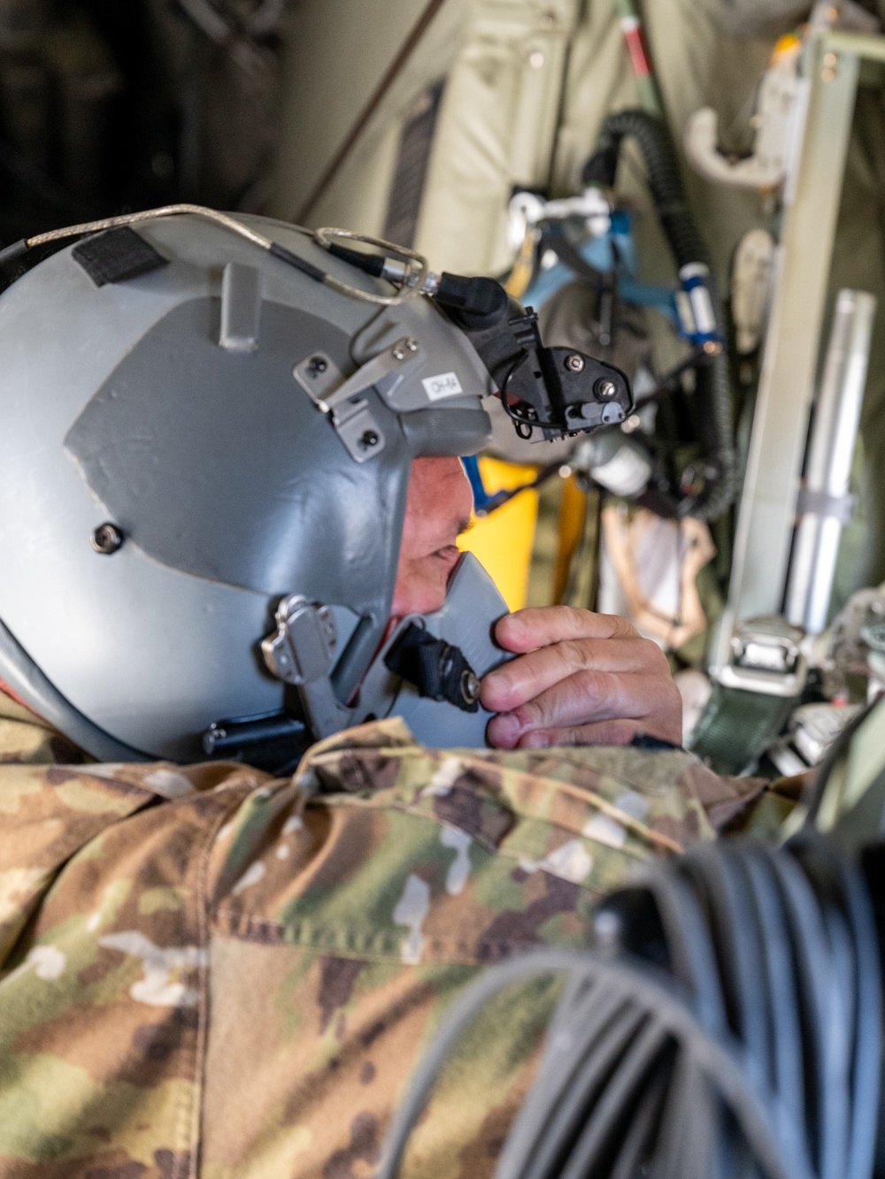 39th Rescue Squadron facilitates Special Warfare Airmen jump training